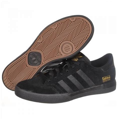 Adidas black skate shoes